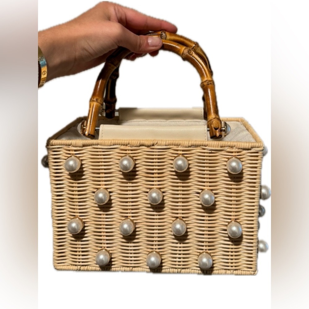 BTB Los Angeles Pearl Chloe Bag